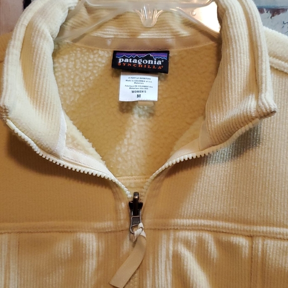 Patagonia Synchilla Creamy Yellow Jacket - Picture 7 of 11